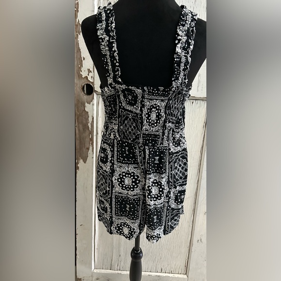 BP Mini Summer ROMPER Size: Medium - Picture 4 of 5